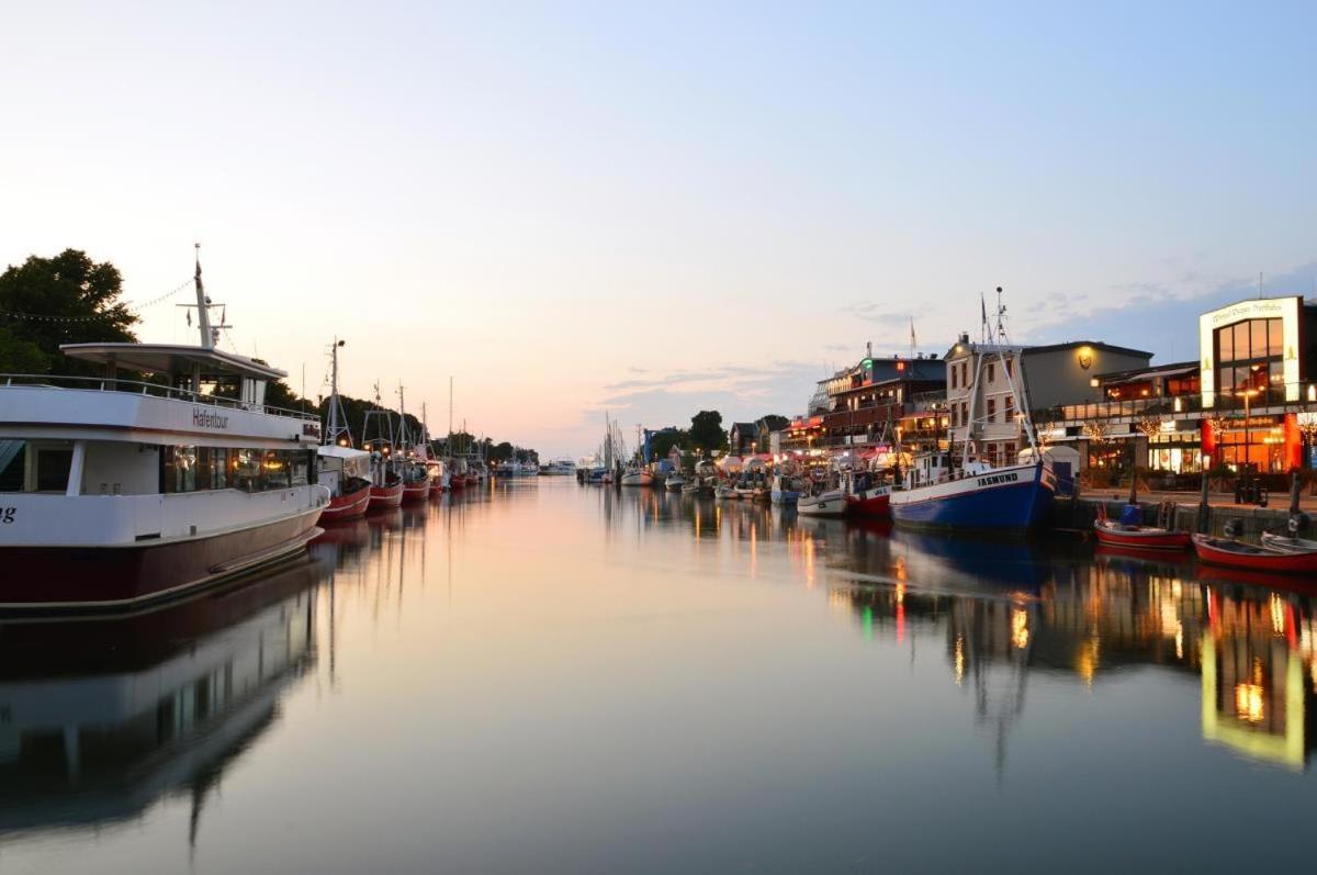 Meersalz, Ca 100 M Zum Strand Rostock Exteriör bild